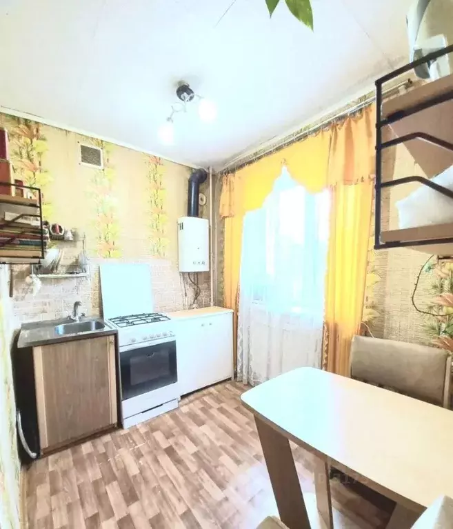 3-к кв. Саратовская область, Саратов Пензенская ул., 1А (60.0 м) - Фото 1