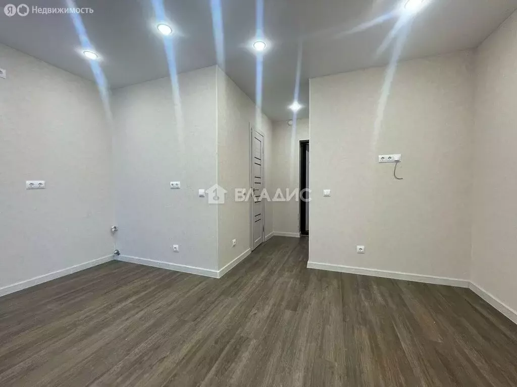 Квартира-студия: Чигири, улица Василенко, 5/2 (24.1 м) - Фото 2