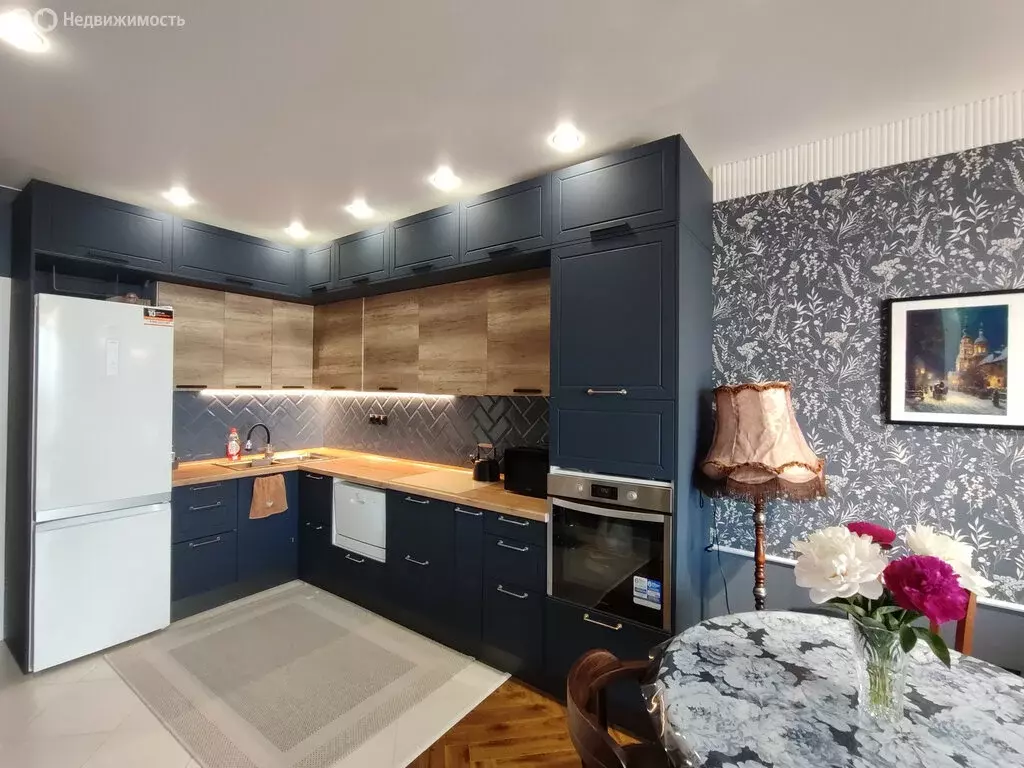 2-комнатная квартира: Краснодар, микрорайон Любимово, 2 (70 м) - Фото 1