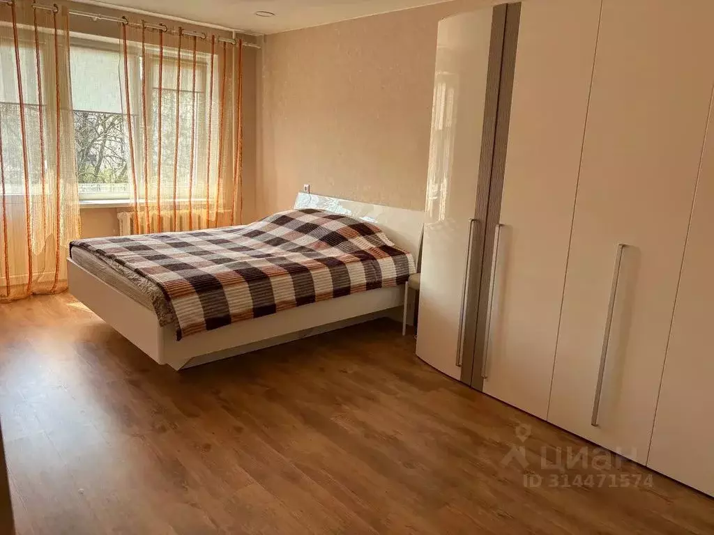 2-к кв. Калининградская область, Калининград ул. Аксакова, 68 (44.0 м) - Фото 0