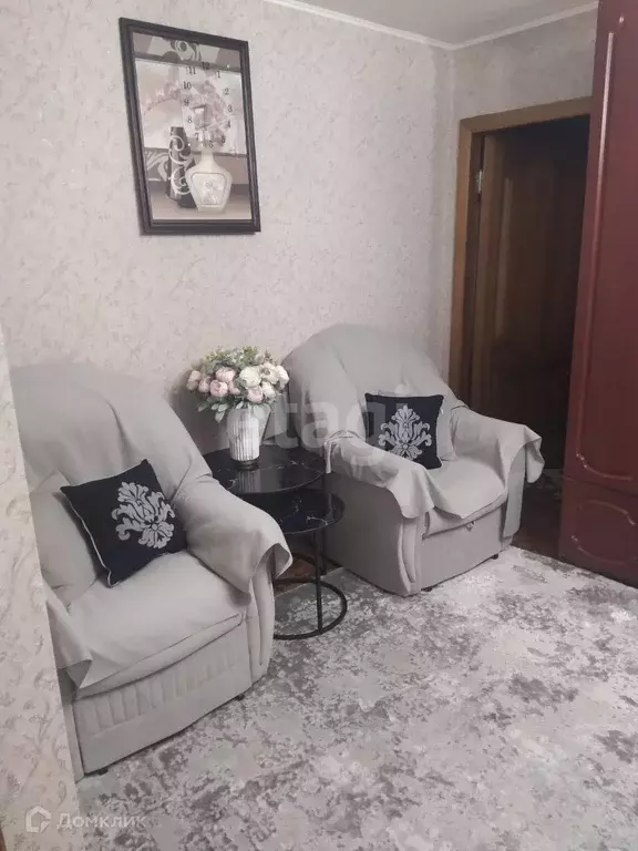 Продаётся 2-к квартира, 40.8 м - Фото 0