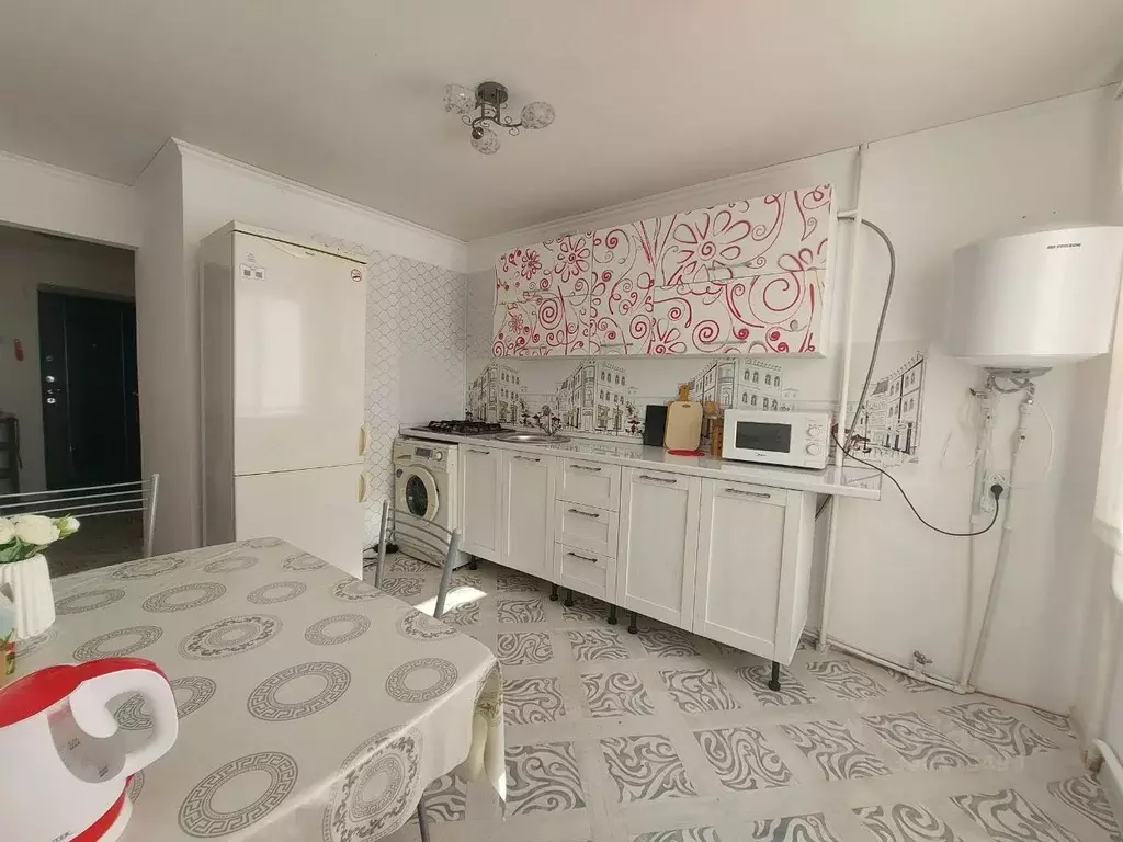 1-к кв. Ставропольский край, Ессентуки ул. Долина Роз, 20Б (40.0 м) - Фото 1