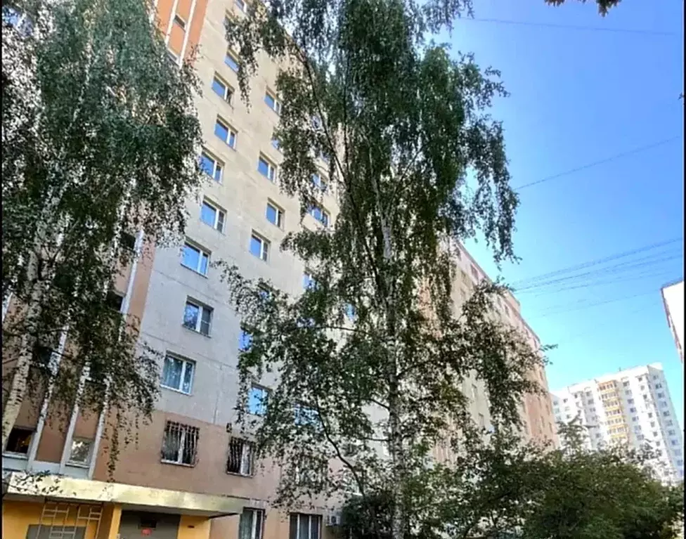 Продается 3-комнатная квартира - Фото 1