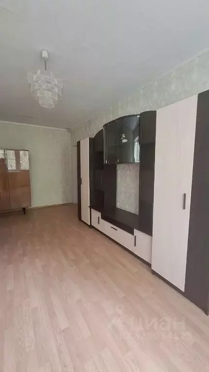 2-к кв. Московская область, Серпухов Октябрьская ул., 26Б (45.0 м) - Фото 0