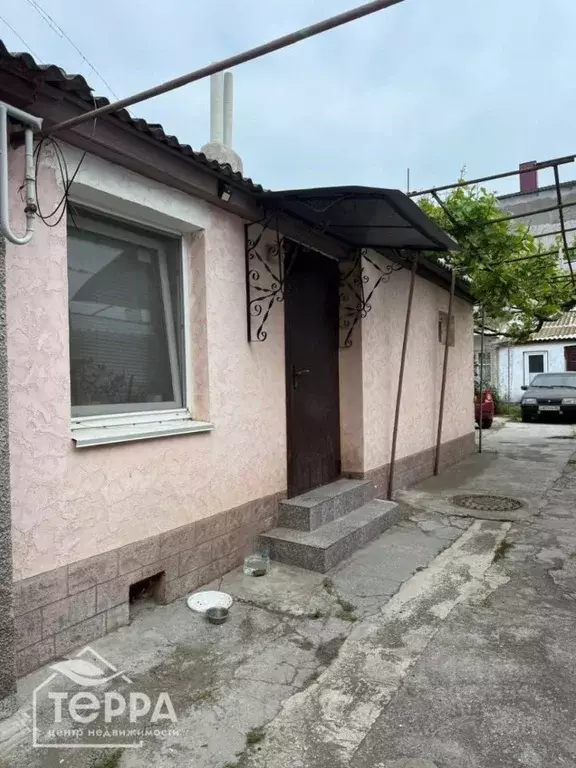 Дом в Крым, Евпатория ул. Перовской, 29 (54 м) - Фото 1