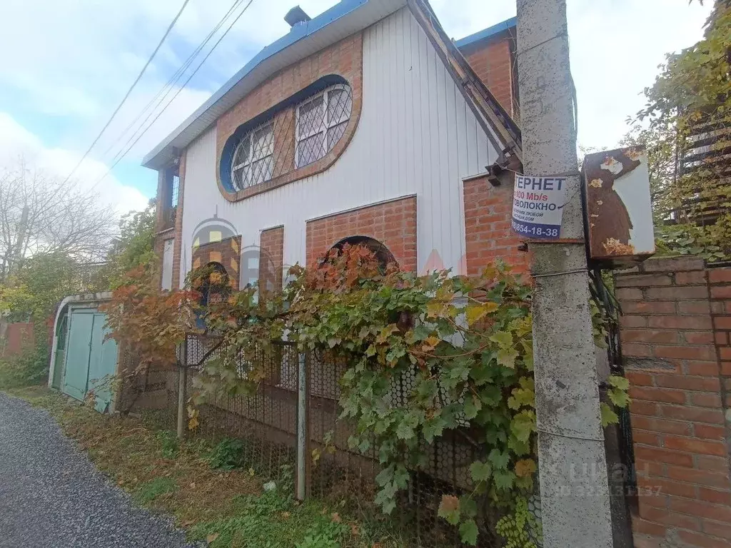 Дом в Ростовская область, Ростов-на-Дону Светлая ул., 25 (174 м) - Фото 1