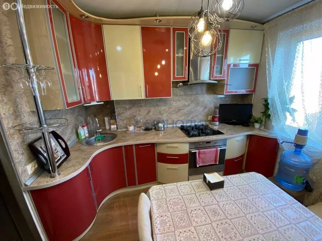 2-комнатная квартира: Нижний Новгород, проспект Бусыгина, 56 (50.4 м) - Фото 1