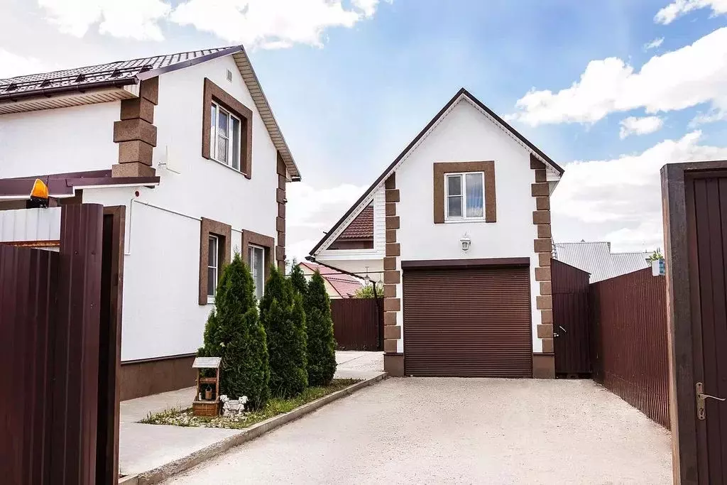 Дом в Пензенская область, Пенза Бухарская ул., 79Б (150 м) - Фото 1