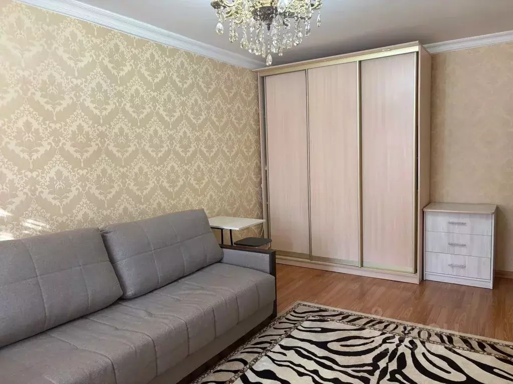 2-к кв. Дагестан, Каспийск ул. Орджоникидзе, 24 (42.0 м) - Фото 1