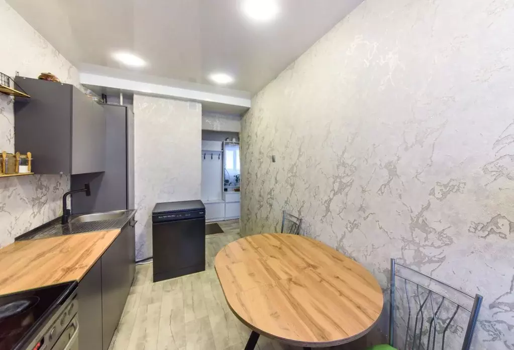 3-к кв. Томская область, Томск Сибирская ул., 102/1 (65.0 м) - Фото 2