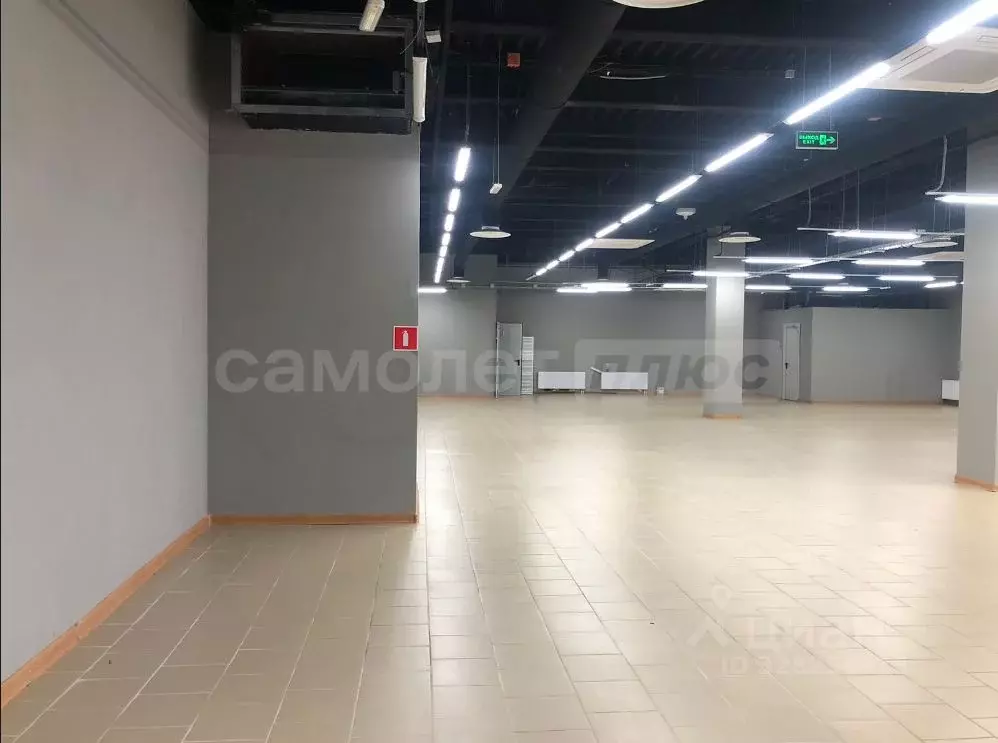 Торговая площадь в Московская область, Наро-Фоминск ш. Кубинское, 7А ... - Фото 2