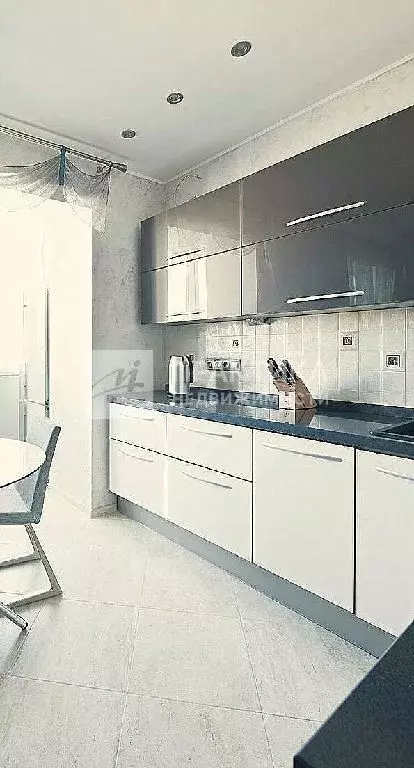 Продается 1-комнатная квартира - Фото 0