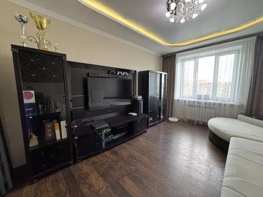 3-к кв. Татарстан, Казань ул. Баки Урманче, 8 (83.0 м) - Фото 2