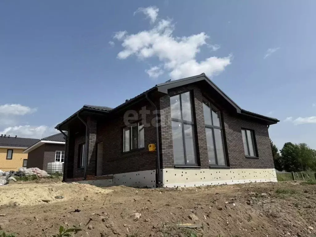 Дом в Калужская область, Калуга городской округ, д. Канищево  (98 м) - Фото 1