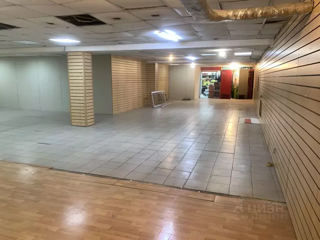 Помещение свободного назначения в Москва Сумская ул., 2/12 (240 м) - Фото 1