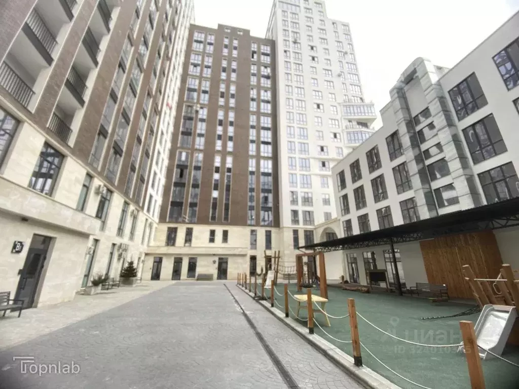 2-к кв. Кабардино-Балкария, Нальчик ул. Кешокова (82.04 м) - Фото 1