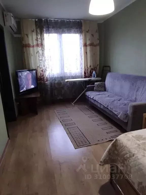 1-к кв. Татарстан, Казань ул. Александра Курынова, 6к2 (31.0 м) - Фото 0