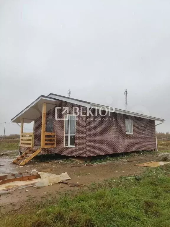 Дом 54 м на участке 10 сот. - Фото 1