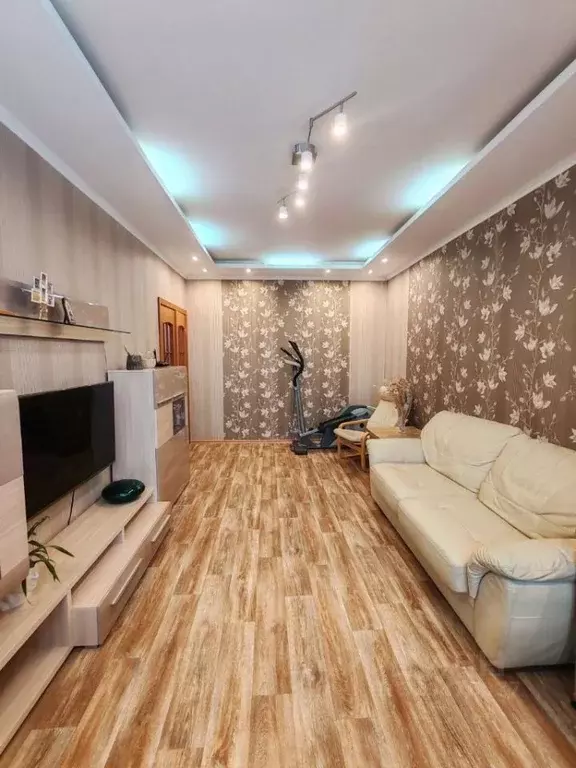 4-к кв. Ханты-Мансийский АО, Сургут ул. Крылова, 7 (85.2 м) - Фото 1