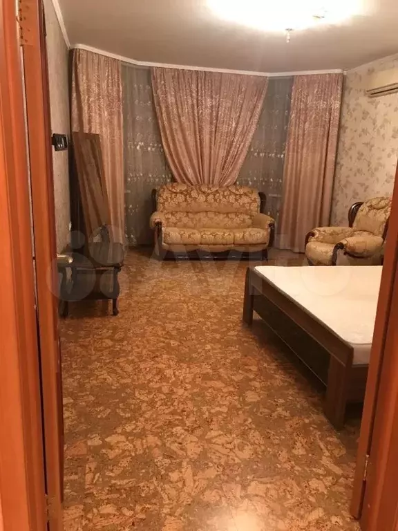 1-к. квартира, 45 м, 5/9 эт. - Фото 1