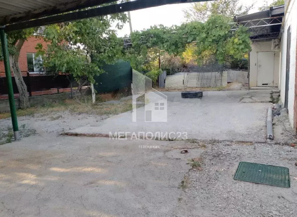 Дом в Краснодарский край, Геленджик городской округ, с. Дивноморское ... - Фото 0