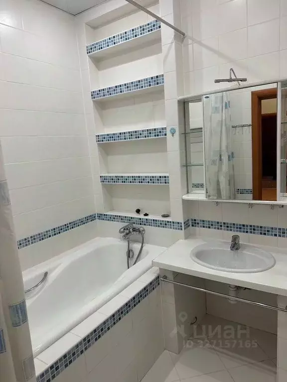 3-к кв. Пермский край, Пермь Осинская ул., 6 (107.0 м) - Фото 1