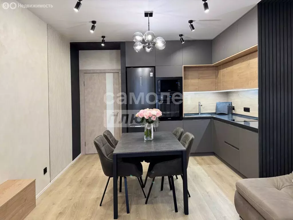 2-комнатная квартира: Киров, Краснополянская улица, 5 (70 м) - Фото 2