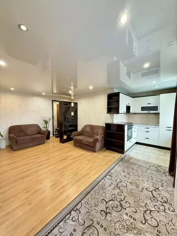 3-к. квартира, 56 м, 5/5 эт. - Фото 0
