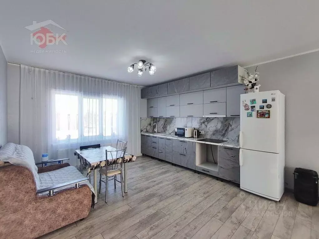 Дом в Крым, Сакский район, с. Уютное, Прибой СПК ул. Каштановая, 2 ... - Фото 1