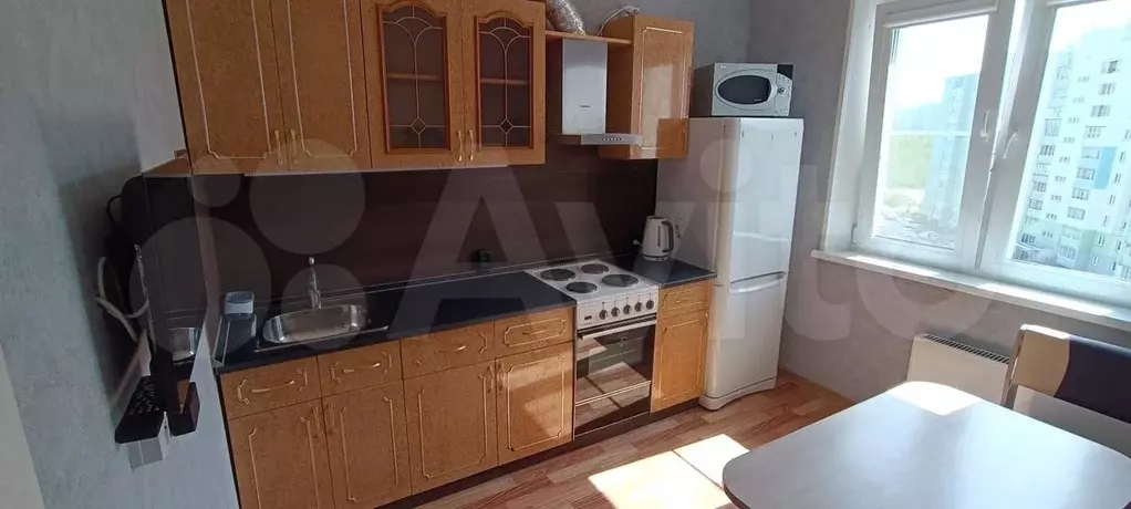 1-к. квартира, 40 м, 7/10 эт. - Фото 0