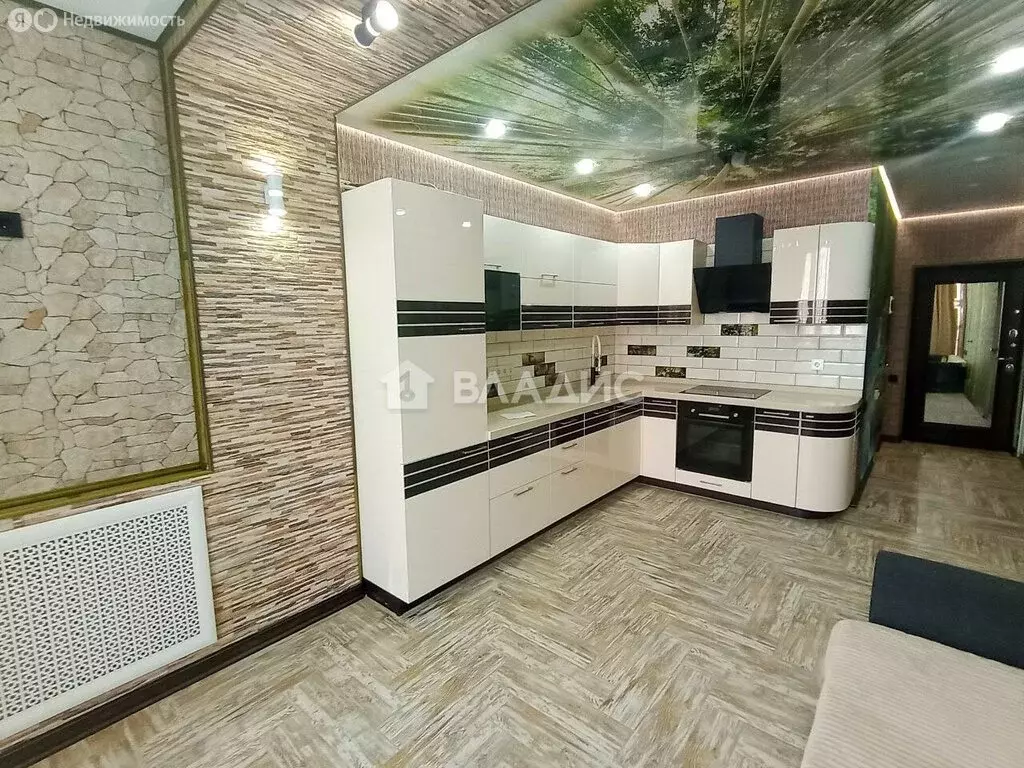 2-комнатная квартира: Ростов-на-Дону, Магнитогорская улица, 1 (52 м) - Фото 0