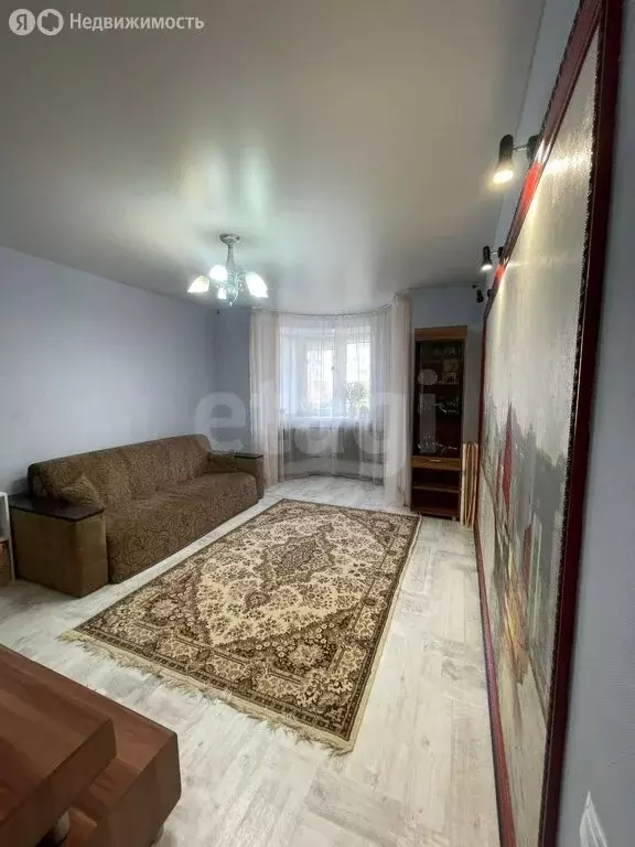 3-комнатная квартира: Орёл, улица Бурова, 34 (75.7 м) - Фото 0