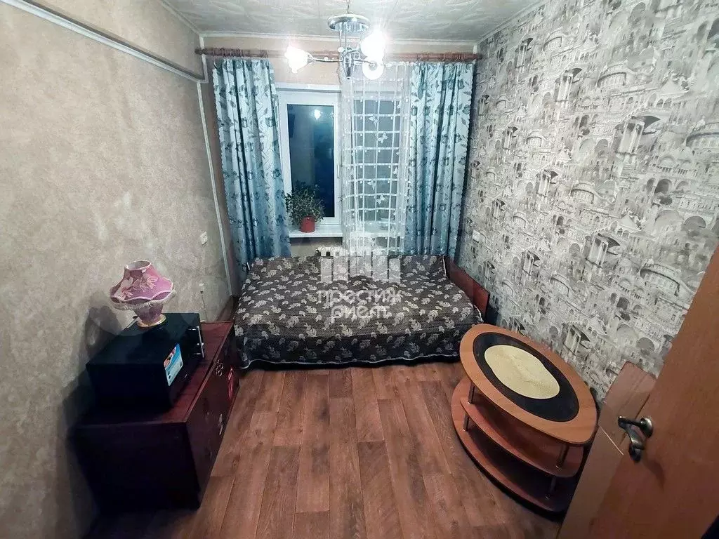 2-к. квартира, 42 м, 5/5 эт. - Фото 0