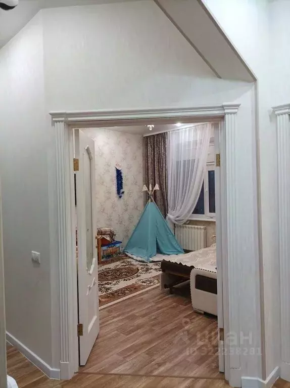 2-к кв. Ханты-Мансийский АО, Сургут наб. Ивана Кайдалова, 28/1 (63.3 ... - Фото 2