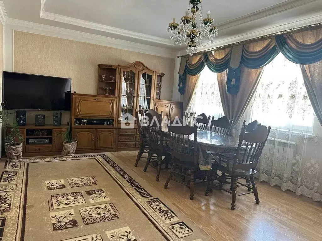 Дом в Белгородская область, Белгород ул. 1-я Шоссейная (300 м) - Фото 1