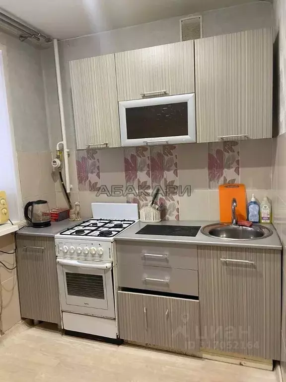 3-к кв. Красноярский край, Красноярск Аэровокзальная ул., 2К (56.0 м) - Фото 0