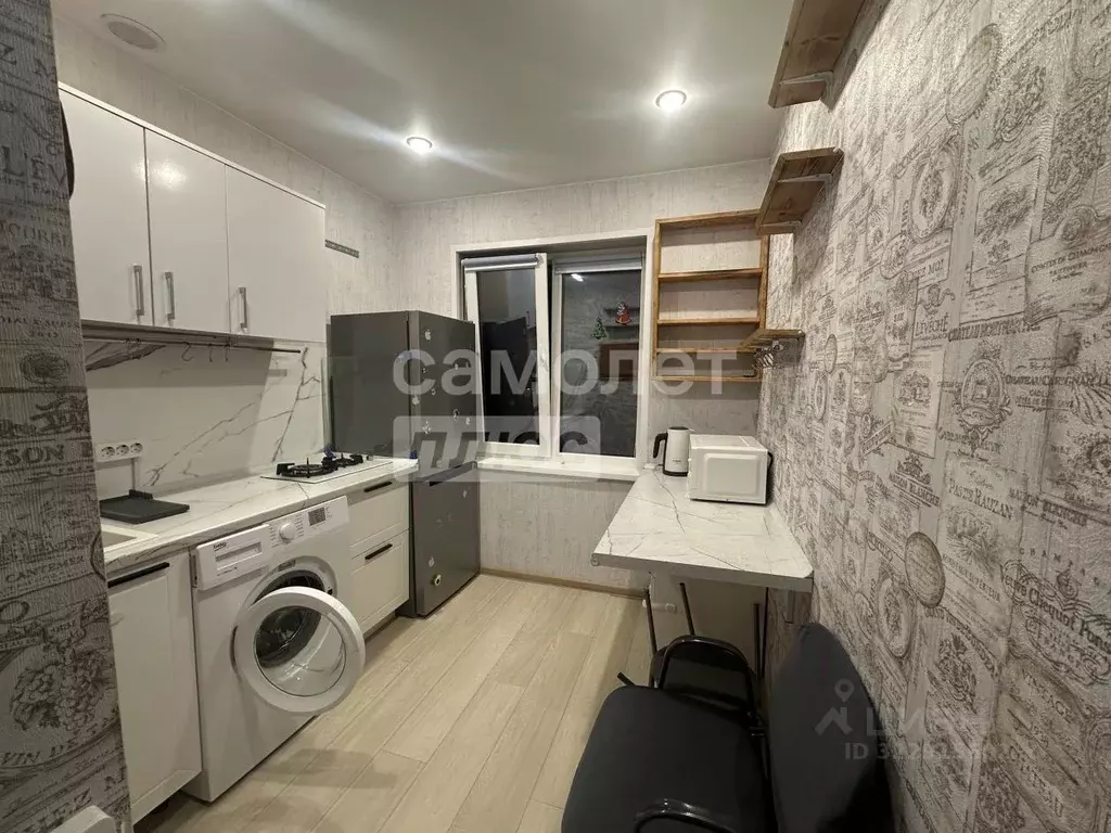 1-к кв. Коми, Сыктывкар ул. Димитрова, 16 (30.0 м) - Фото 1