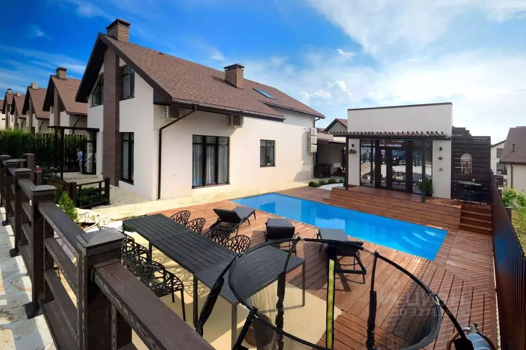 Дом в Севастополь ул. Лесхозная, 39 (308 м) - Фото 1