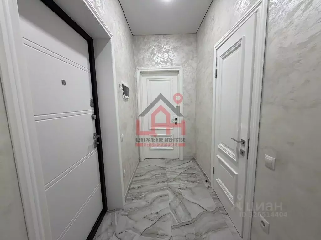 1-к кв. Ставропольский край, Ессентуки ул. Ермолова, 98/2к5 (39.8 м) - Фото 2