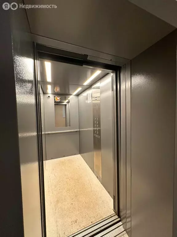 1-комнатная квартира: село Осиново, улица Гайсина, 2 (36 м) - Фото 1