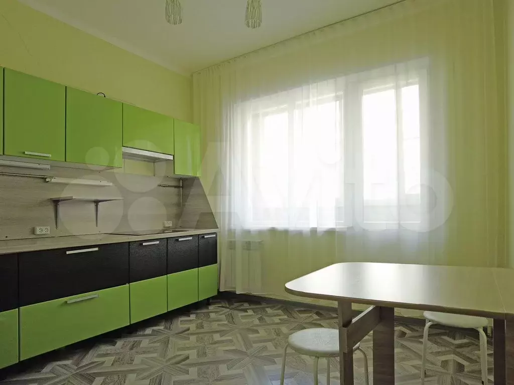 3-к. квартира, 71,2 м, 2/9 эт. - Фото 1