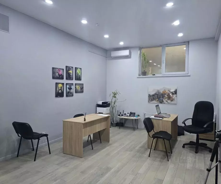 Помещение свободного назначения в Крым, Симферопольский район, с. ... - Фото 2