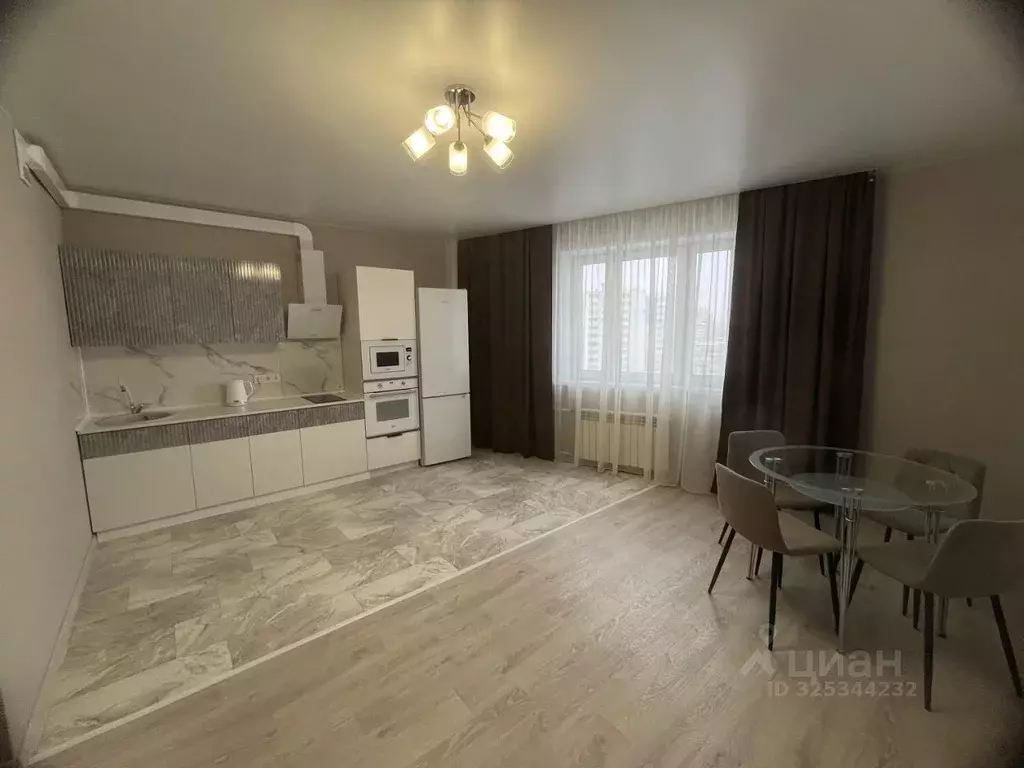 1-к кв. Челябинская область, Челябинск ул. Братьев Кашириных, 131а ... - Фото 1