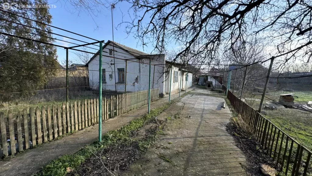 Дом в Уютное, Садовая улица, 35 (50 м) - Фото 1