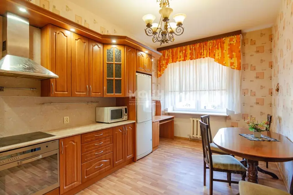 4-к кв. Карелия, Петрозаводск ул. Кирова, 19 (107.4 м) - Фото 1