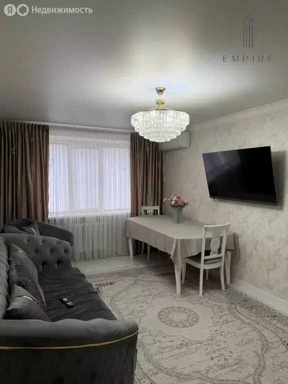 3-комнатная квартира: Грозный, Сочинская улица, 7 (72 м) - Фото 1