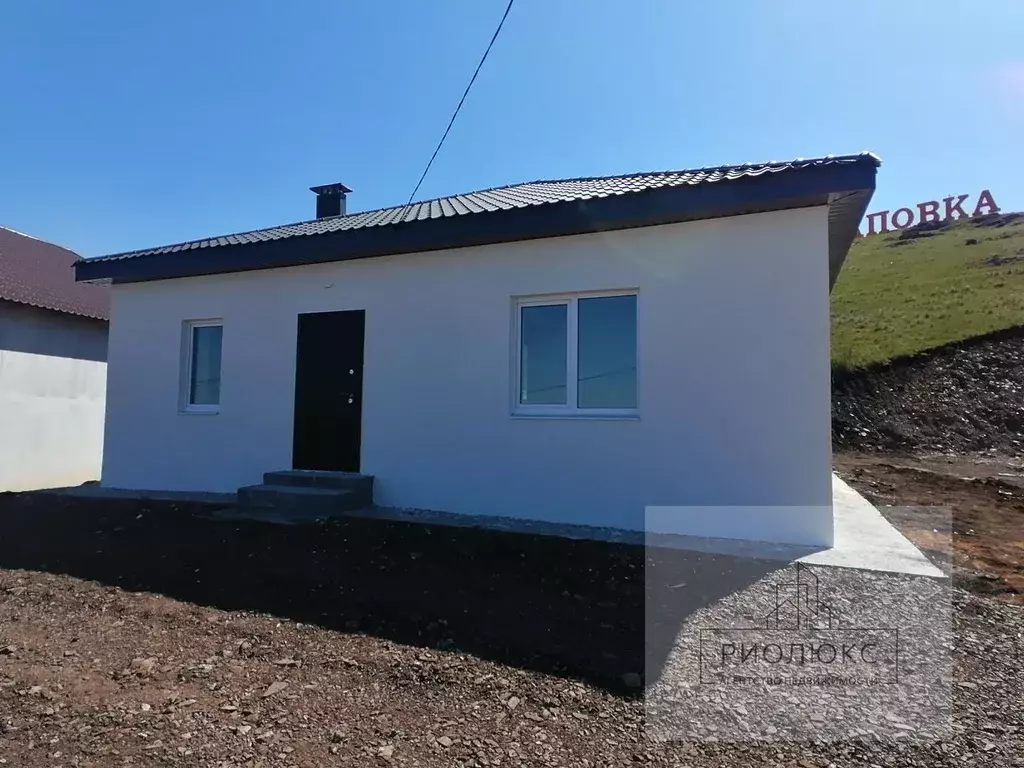 Дом в Челябинская область, с. Агаповка, Тепличный мкр 34 (100 м) - Фото 2