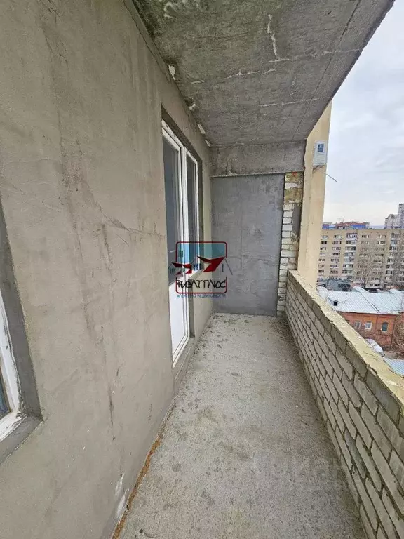 3-к кв. Саратовская область, Саратов ул. Имени Сакко и Ванцетти, 27 ... - Фото 2