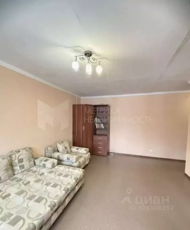 1-к кв. Тюменская область, Тюмень ул. Республики, 172 (30.0 м) - Фото 1