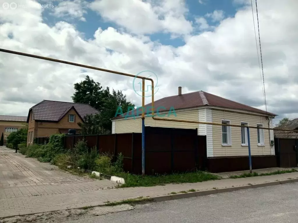Дом в Чернянка, рабочий посёлок Чернянка, улица Революции (90 м) - Фото 0